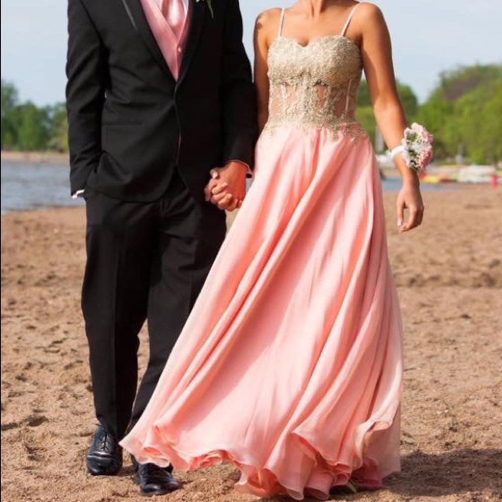 Prom dress